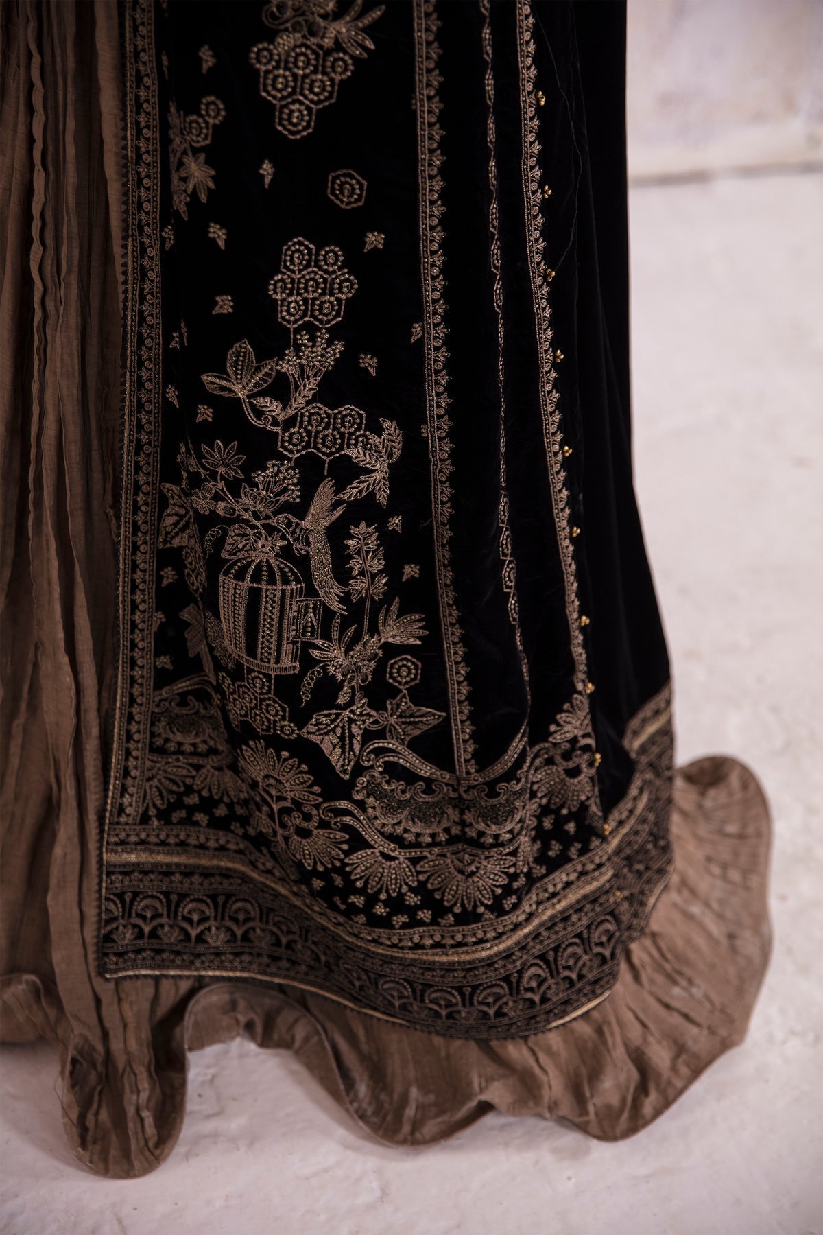 EMBROIDERED VELVET FORMAL VF-2001