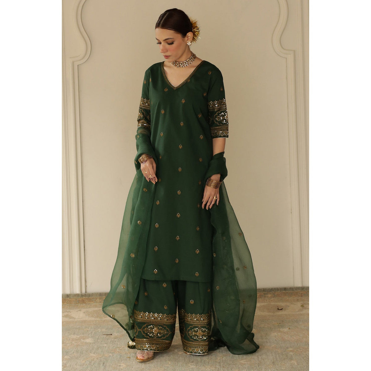 BOTTLE GREEN OUTFIT | DYOT