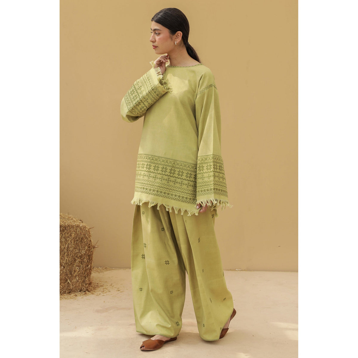 AVOCADO GREEN OUTFIT | FALL WINTER '25 DYOT