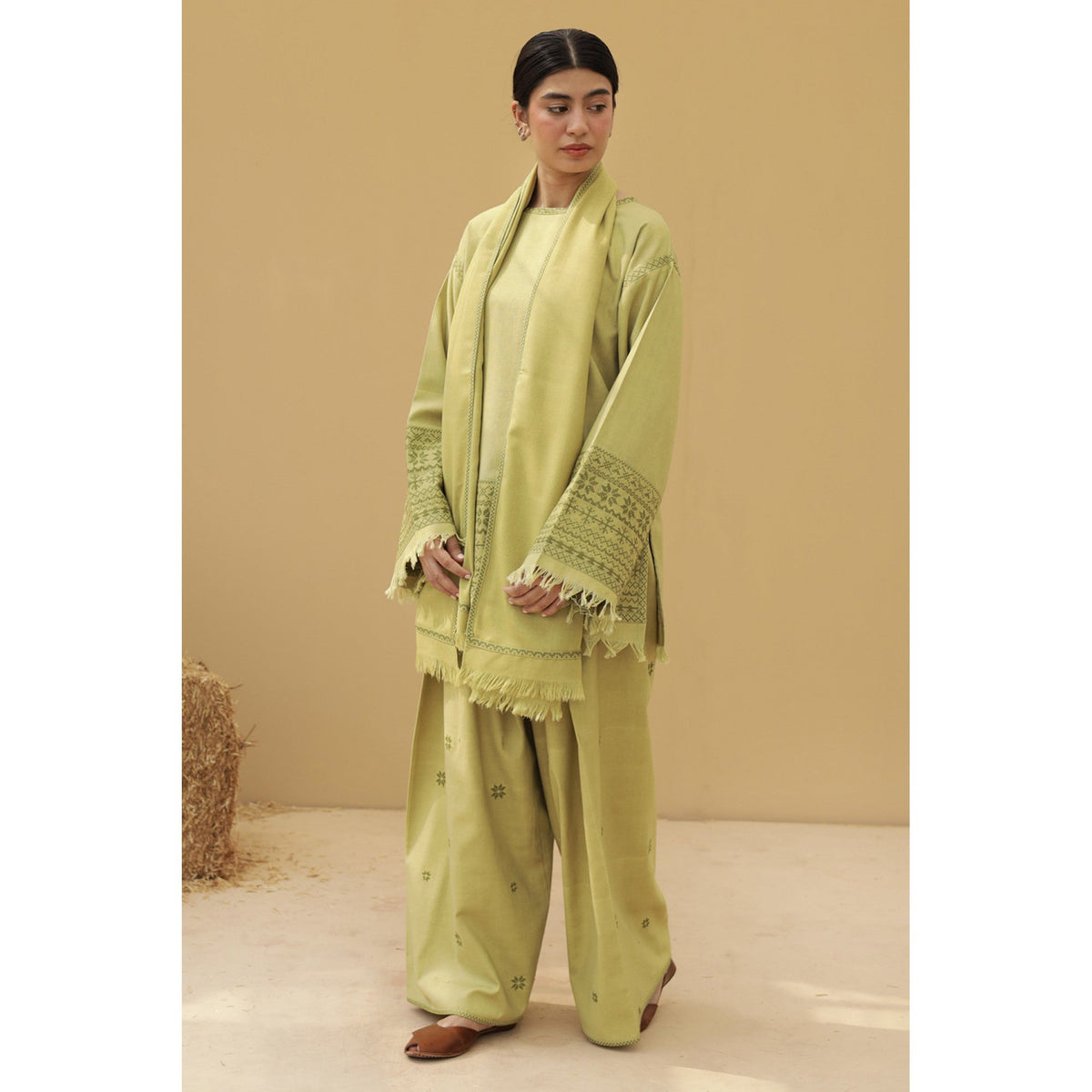 AVOCADO GREEN OUTFIT | FALL WINTER '25 DYOT