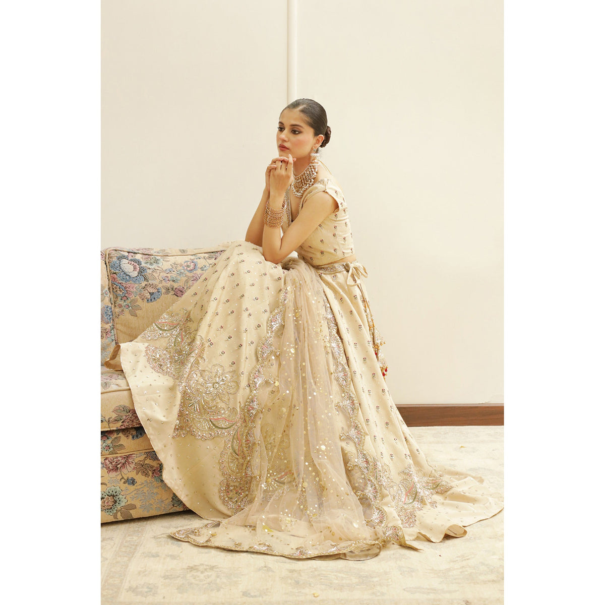 BEIGE LEHNGA CHOLI | CHAANDI | DYOT