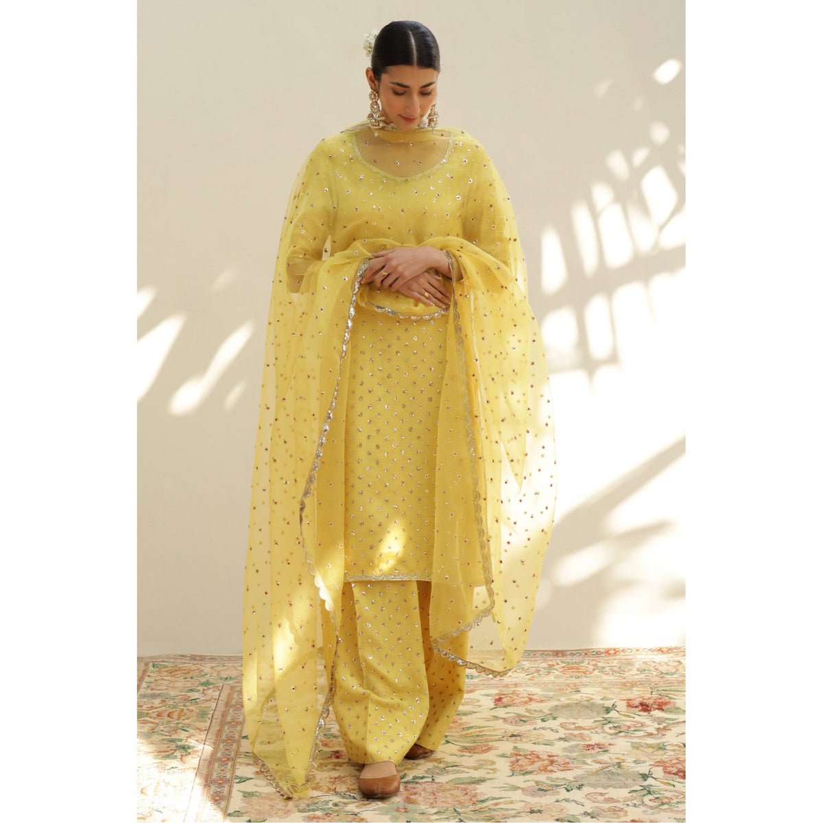 YELLOW OUTFIT | DYOT | Sheesham' 24