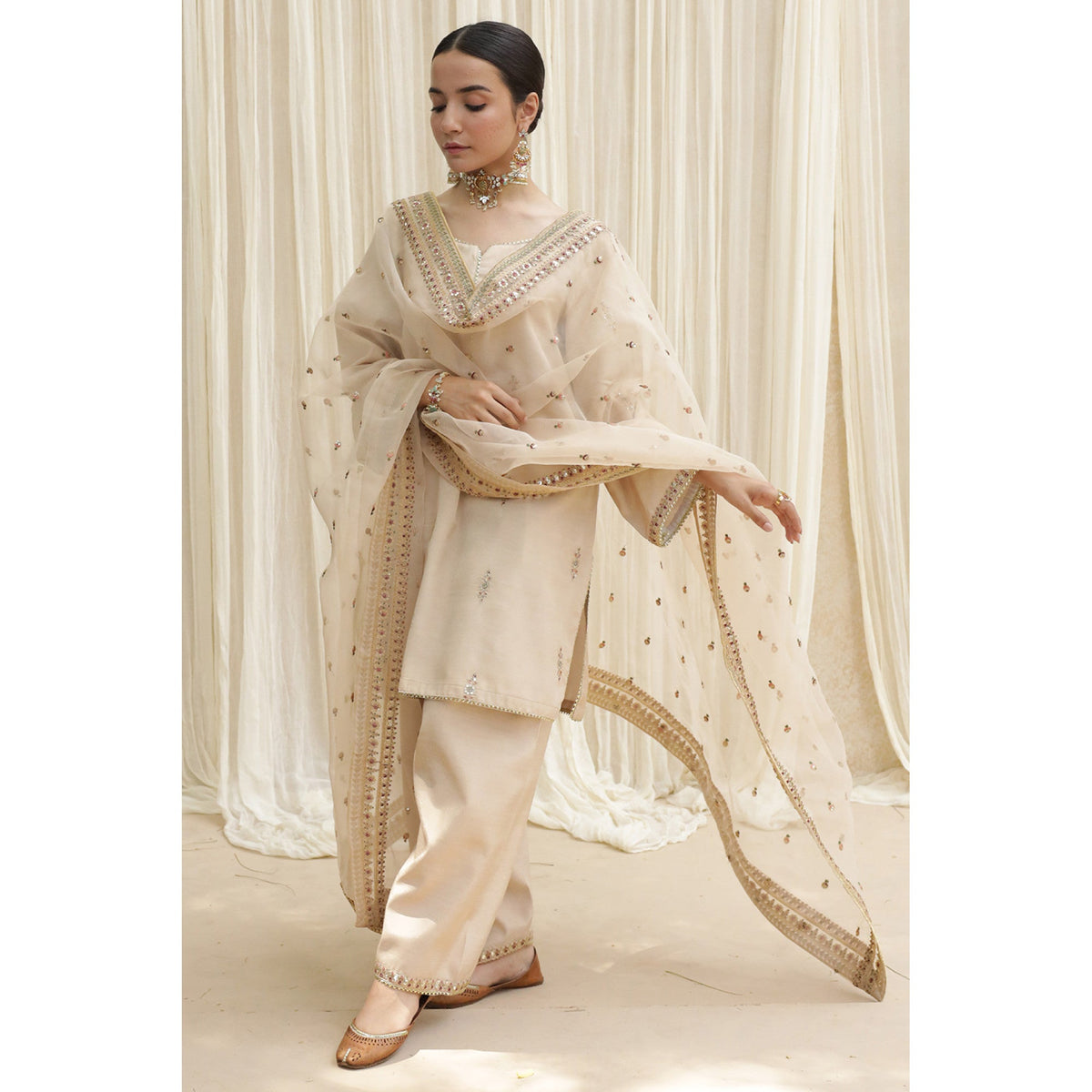 Ivory Outfit | J EDIT | DYOT