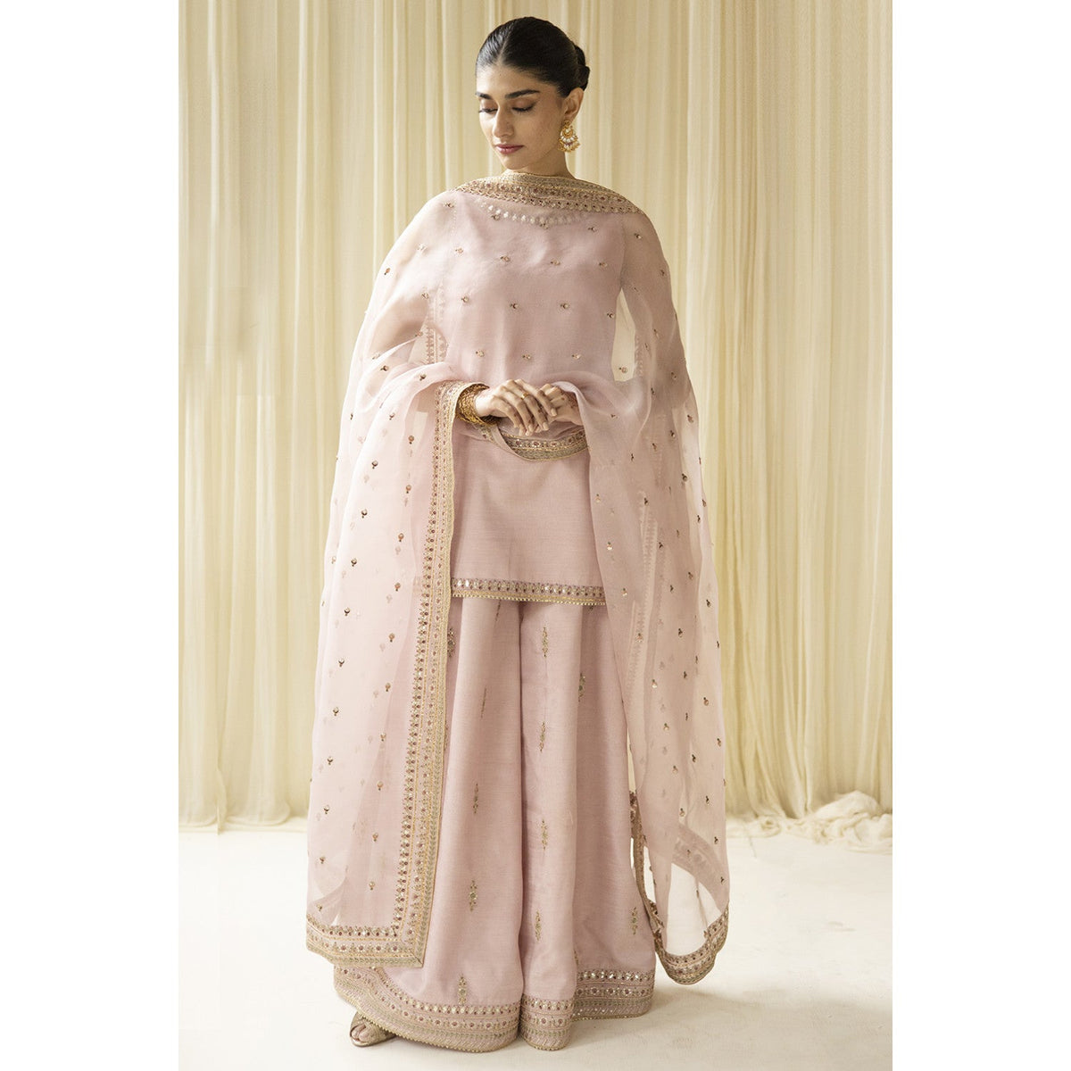 PINK OUTFIT | DYOT