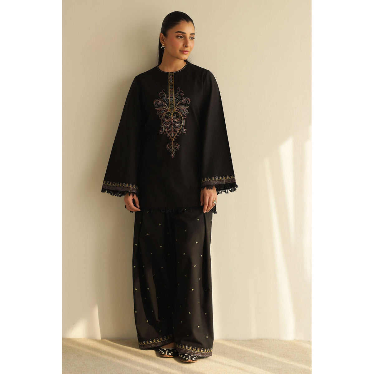 BLACK  OUTFIT | FALL/WINTER III 25 | DYOT