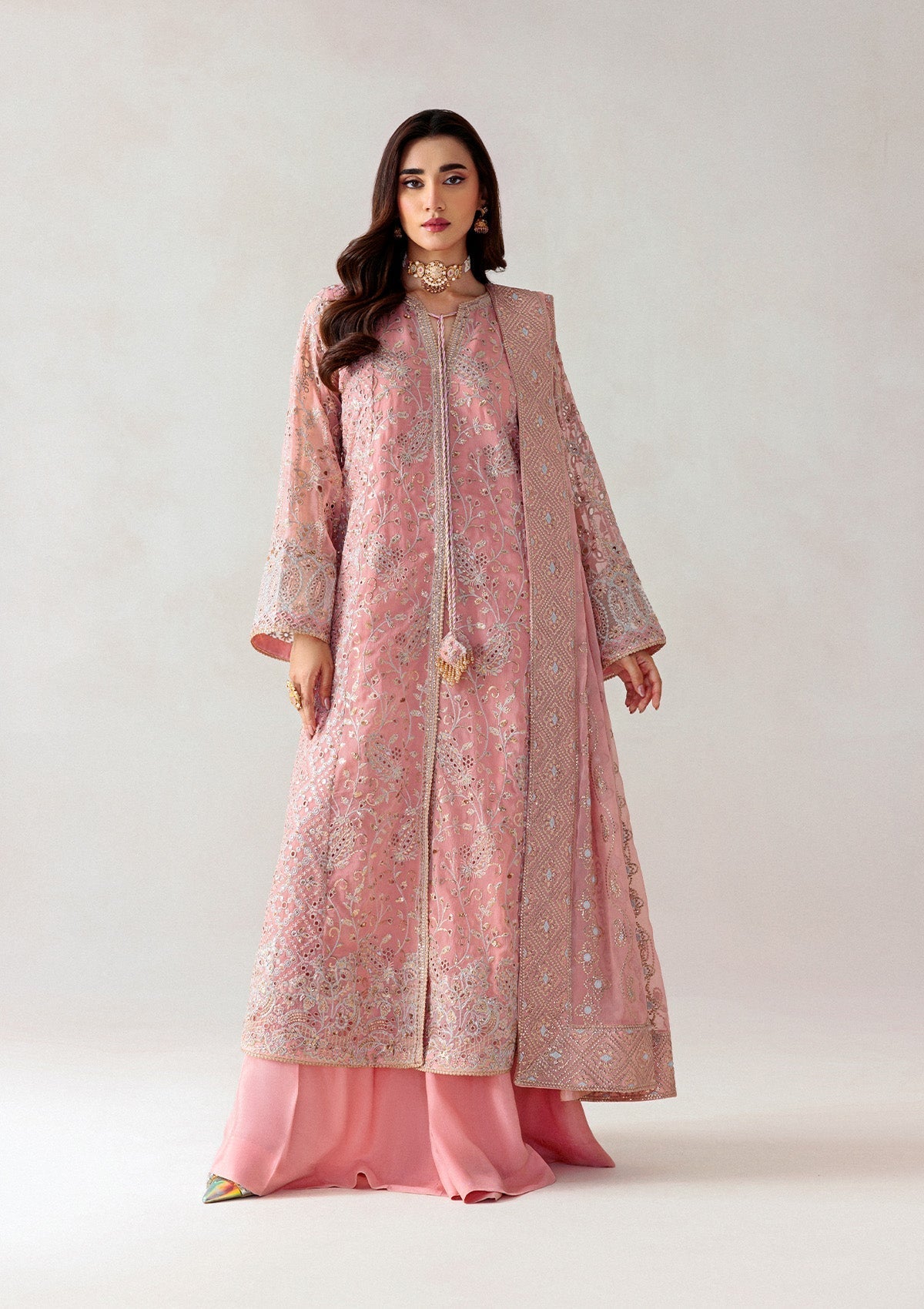 Aik '25 VOL. 1 - LOOK 02