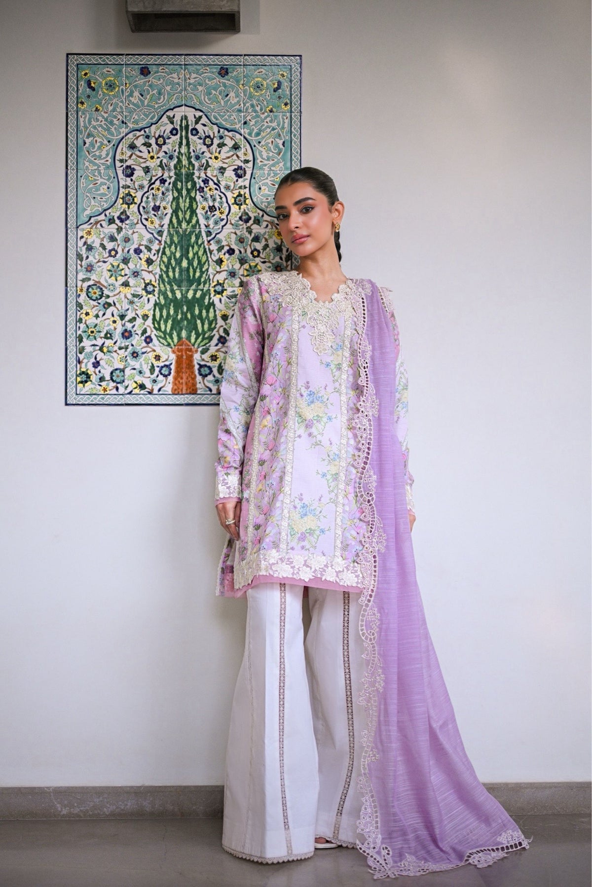 WHISPERS OF SUMMER / LILAC LUXURY PRINTED EMBROIDERED LAWN SET (NEL-25619)