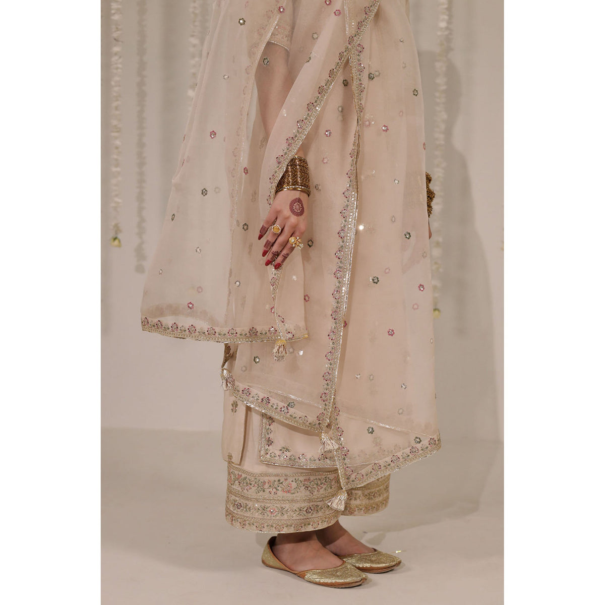 BEIGE OUTFIT | DYOT | CHOTI EID' 25