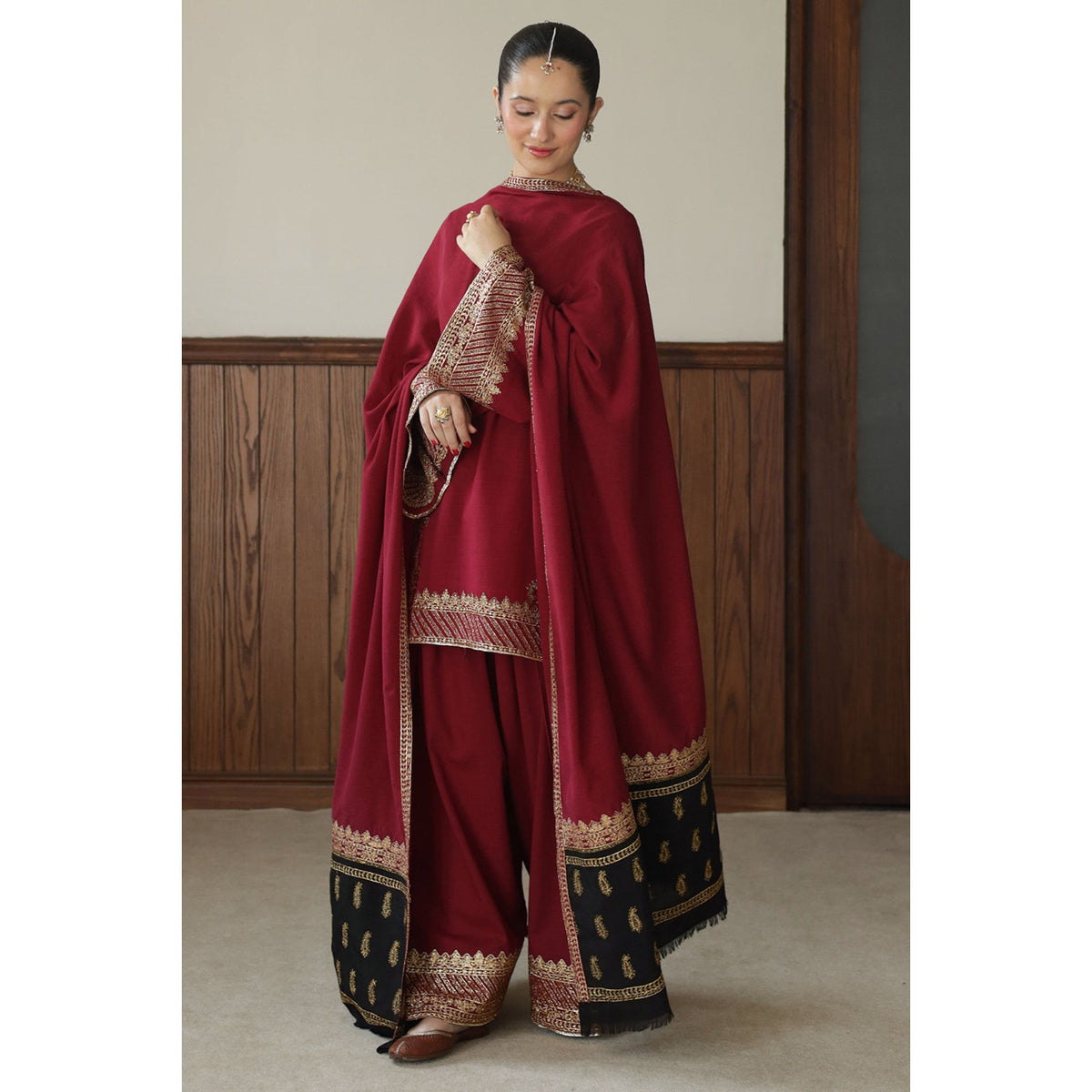 ANARI OUTFIT | BASHAASH’25 | DYOT