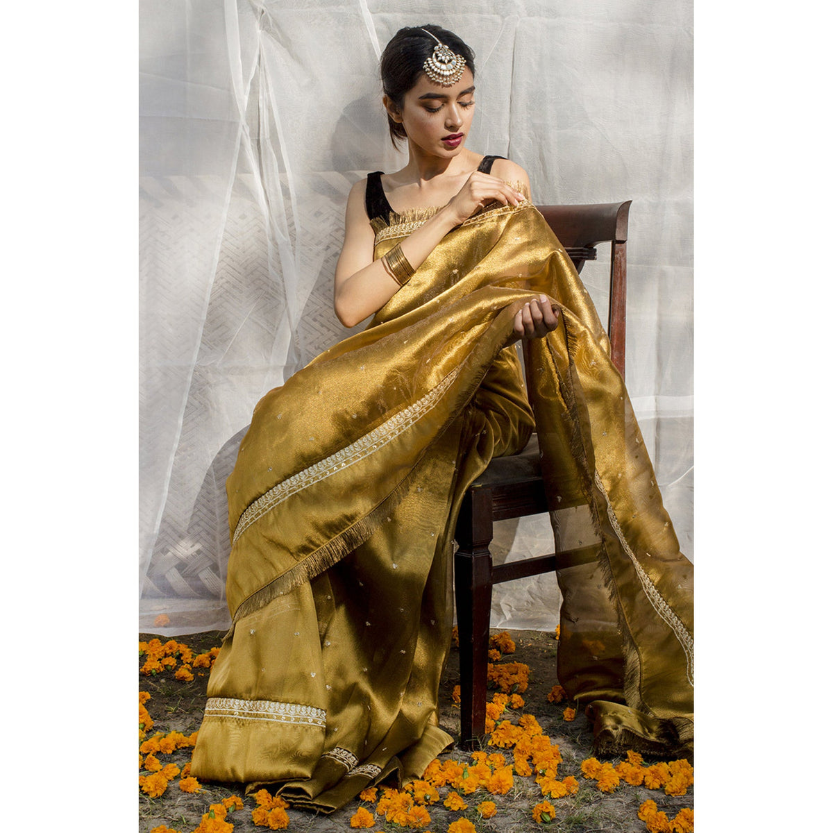 GOLD SAREE | DYOT