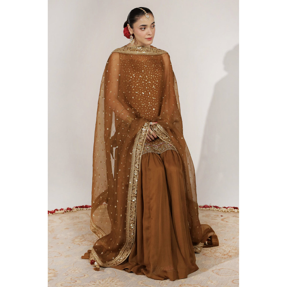 OCHRE OUTFIT | JHIL MIL | DYOT